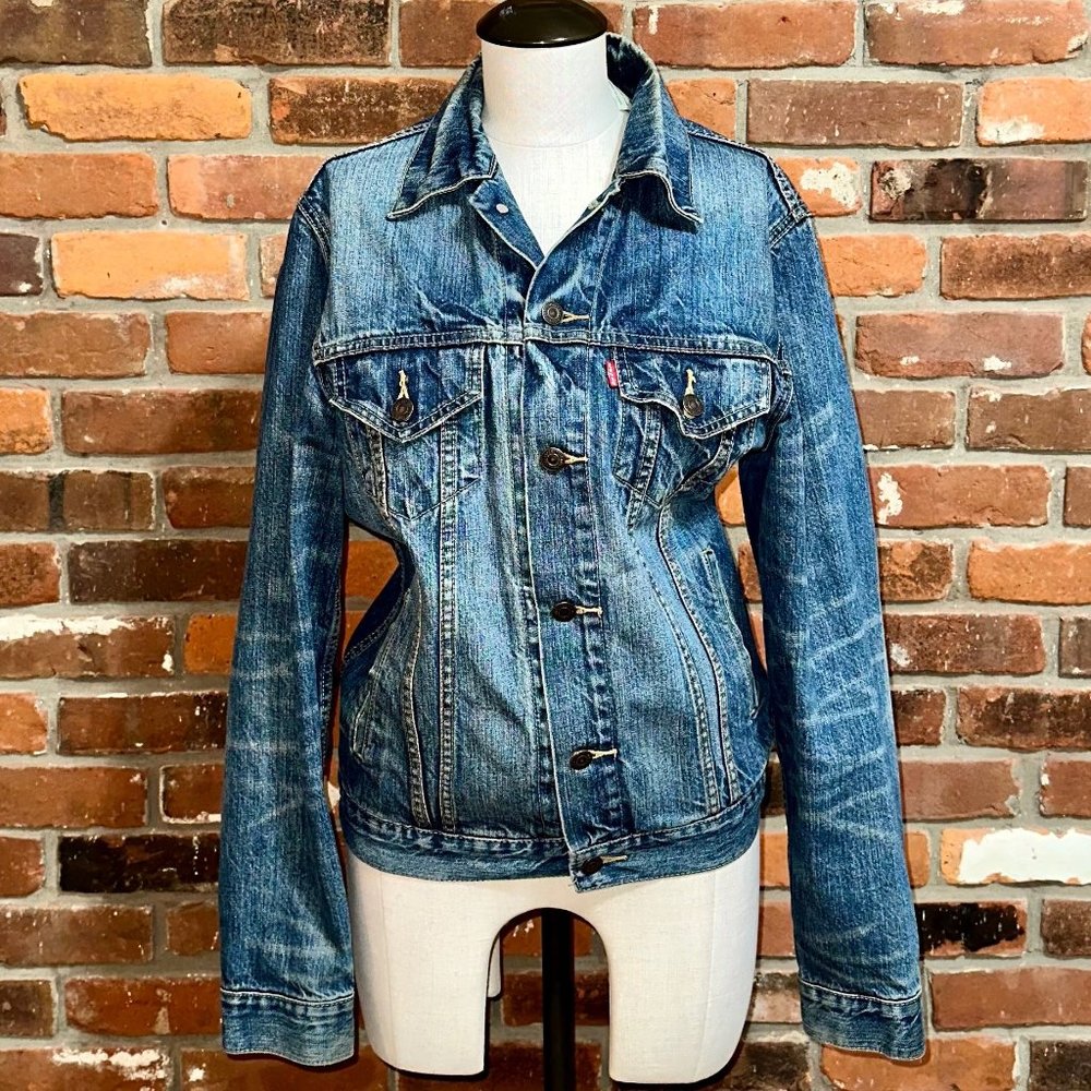 Levi's Oversized Blue Denim Jacket Size Small